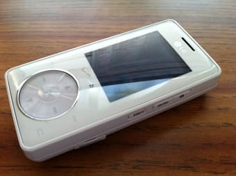 White Chocolate Verizon LG Phone - $25 1