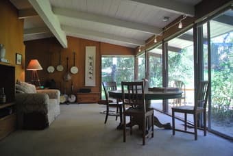 Studio Apartment on Stanford campus, available for Summer 2011 1