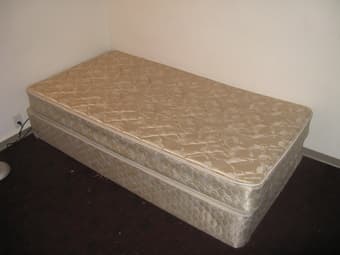 backsaver mattress and spring base ($100) 1