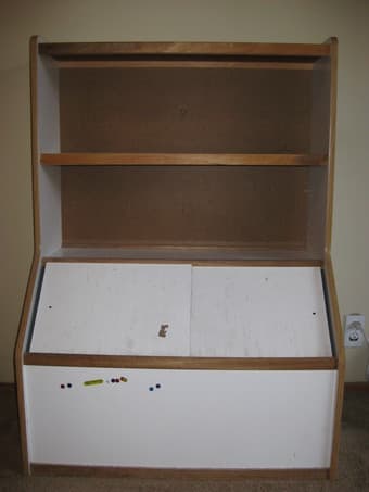 Large sturdy bookshelf, mattresses and more! 1