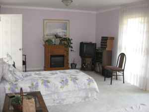 $985 Beautiful furnished room (palo alto) 2