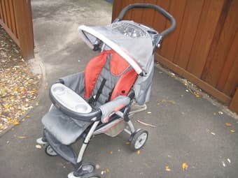 Chicco Cortina Stroller - Extreme - $80 3