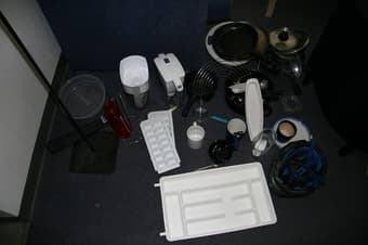 Miscellaneous kitchen gadgets 1