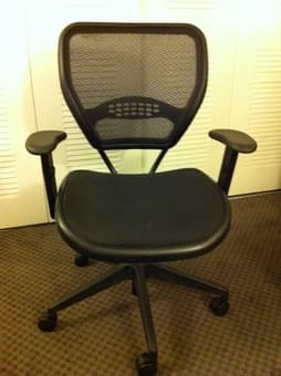 Space 5560 task chair 1