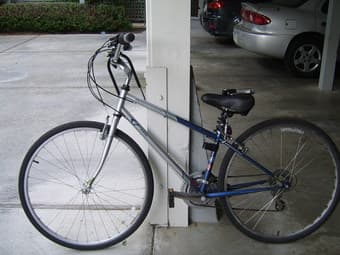Almost new Bike for sale - $270 (menlo park) 1
