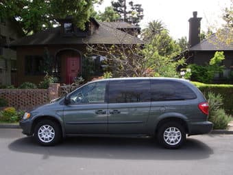 2003 Grand Caravan Sport - $6,000 1