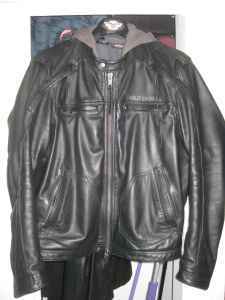 Harley Davidson leather jacket. 2