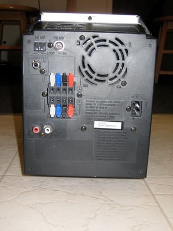 Panasonic CD Stereo Sound System (SA-PM29)  $50 2