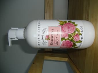 suncreen + body lotion (super deal) 1