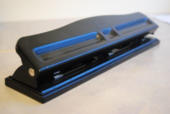 Hole punch -$2 1