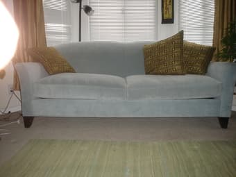 Sofa (great condition) 2
