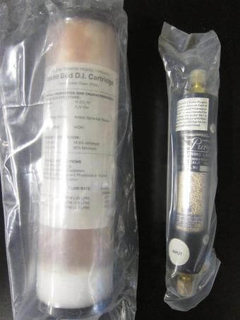 Mixed Bed D.I. deionization cartridges and Indicating Oxygen Traps 1