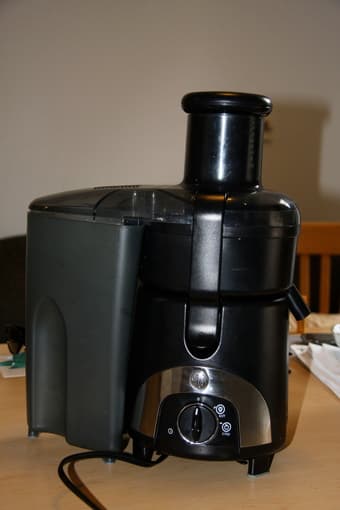 Food processor, juicer, salad spinner, and composter! 1