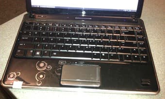 HP - 13" entertainment laptop, must go 3