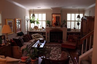 1 bedroom, private bathroom, kitchen in beautiful 2 story house 2
