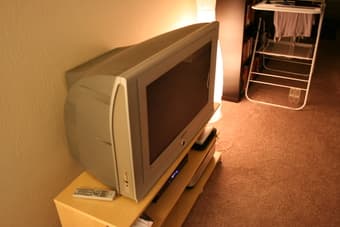 Samsung Wide Screen Flat Tube 30” HD-TV 1
