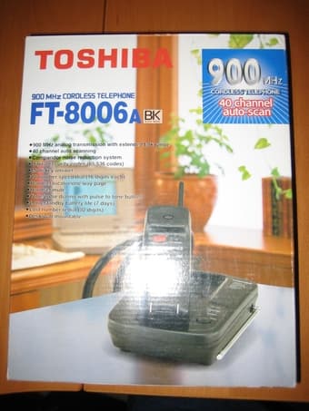 Toshiba 900 MHz cordless phone - wont interfere with WiFi! - $10 1