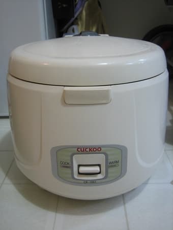CUCKOO rice cooker  $50 1