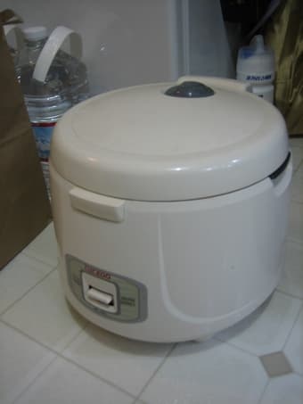 CUCKOO rice cooker  $50 2