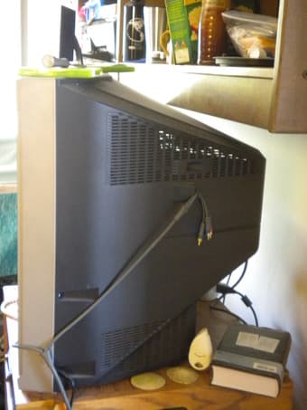 32 inch sanyo flat screen tv for $80 or best offer 2