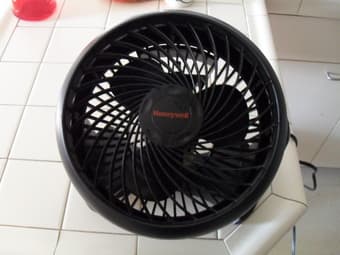 small fan $5 1