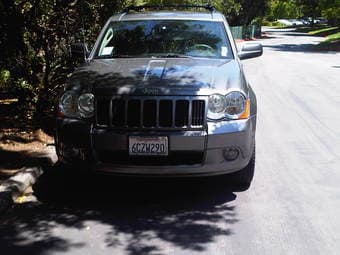 2008 Jeep Grand Cherokee - $17,500 1