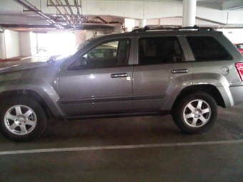 2008 Jeep Grand Cherokee - $17,500 3