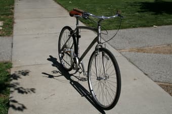 Great road/hybrid bike for sale 3
