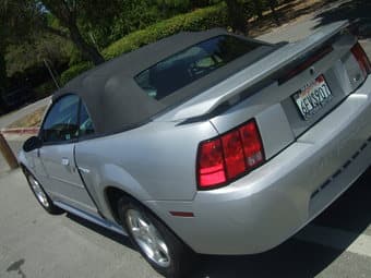 2003 Ford Mustang convertible with full guaranty until 09/05/2011 3