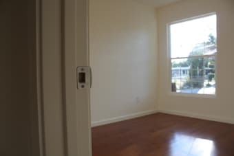 $480 and $590 furnished room for rent in Menlo Park 3