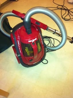 vacuum cleaner dirt devil $30 1