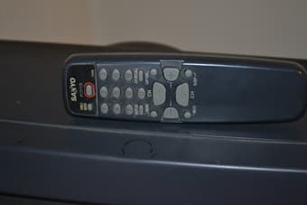 TV 25" for sale $20 3