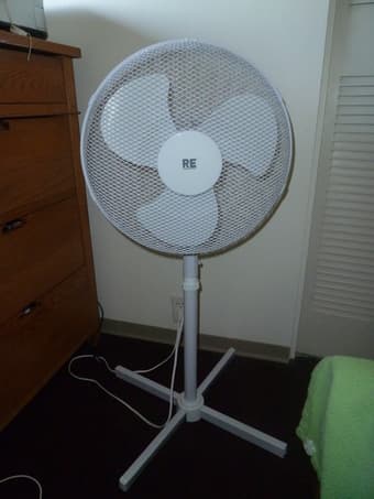 fan - moving sale 1