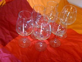 Wine glasses 1