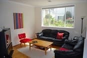 Fully furnished room in 3 bed / 3.5 bath apartment, Aug 23  - Sept 17 2