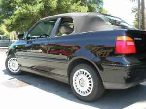 Selling 2000 VW Cabriolet - $4500 3