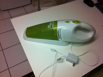 $25 Microwave, $15 vacuum, $10 air mattress and much more 3