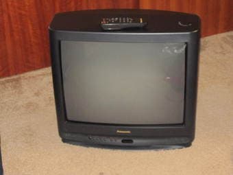 Panasonic 21" TV with remote for $15 1
