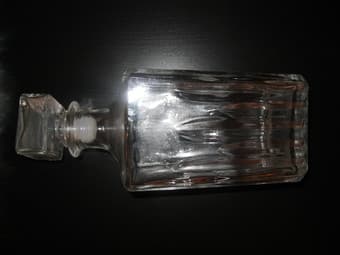 Whiskey Decanter + 4 Tumblers - $15 obo 2