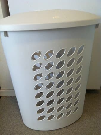 Sterilite laundry hamper 1