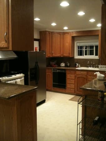 spacious room in redwood city, close to campus, el camino, 101, 280 2