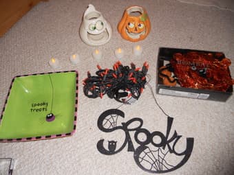 Halloween decorations 1