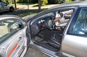FOR SALE:   Chrysler LSH 1999 1