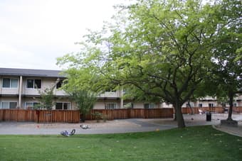 2 BR house in EV for Thanksgiving: 22-26th of November 2