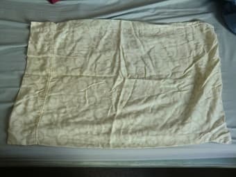 Sell sheets and pillow case 5$ 1