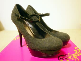 Brand new Candie's women's pump (grey) $59 1