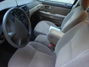 2002 Ford Taurus SES, clean title 3