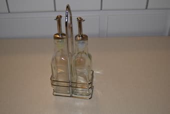 Crate and Barrel Oil&Vinegar Cruet Set 1