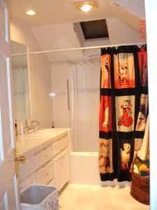 $1200 / 180ft² - Room to rent / December (palo alto) 2