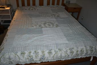 Bed Bath & Beyond Twin Quilt 1